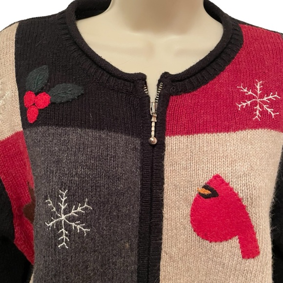 Croft and Barrow Women’s Sweater Christmas Wool Blend Embroidered zipper Small - Picture 4 of 8